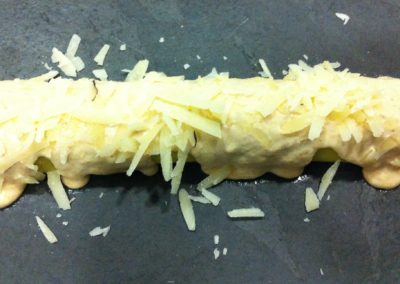 Canelons d’aus amb beixamel de foie