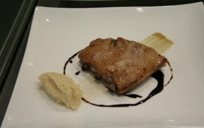 Costella de porc amb salsa de cafè i puré de patata amb avellana