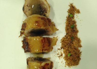 Pollastre amb terra de tardor